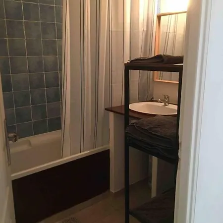 Terrasses Du Port 5 Mn, T2 Moderne Equipe 5 Couchages Marseille