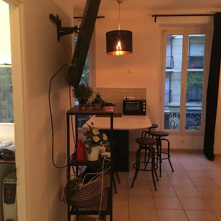 Apartment Terrasses Du Port 5 Mn, T2 Moderne Equipe 5 Couchages Marseille